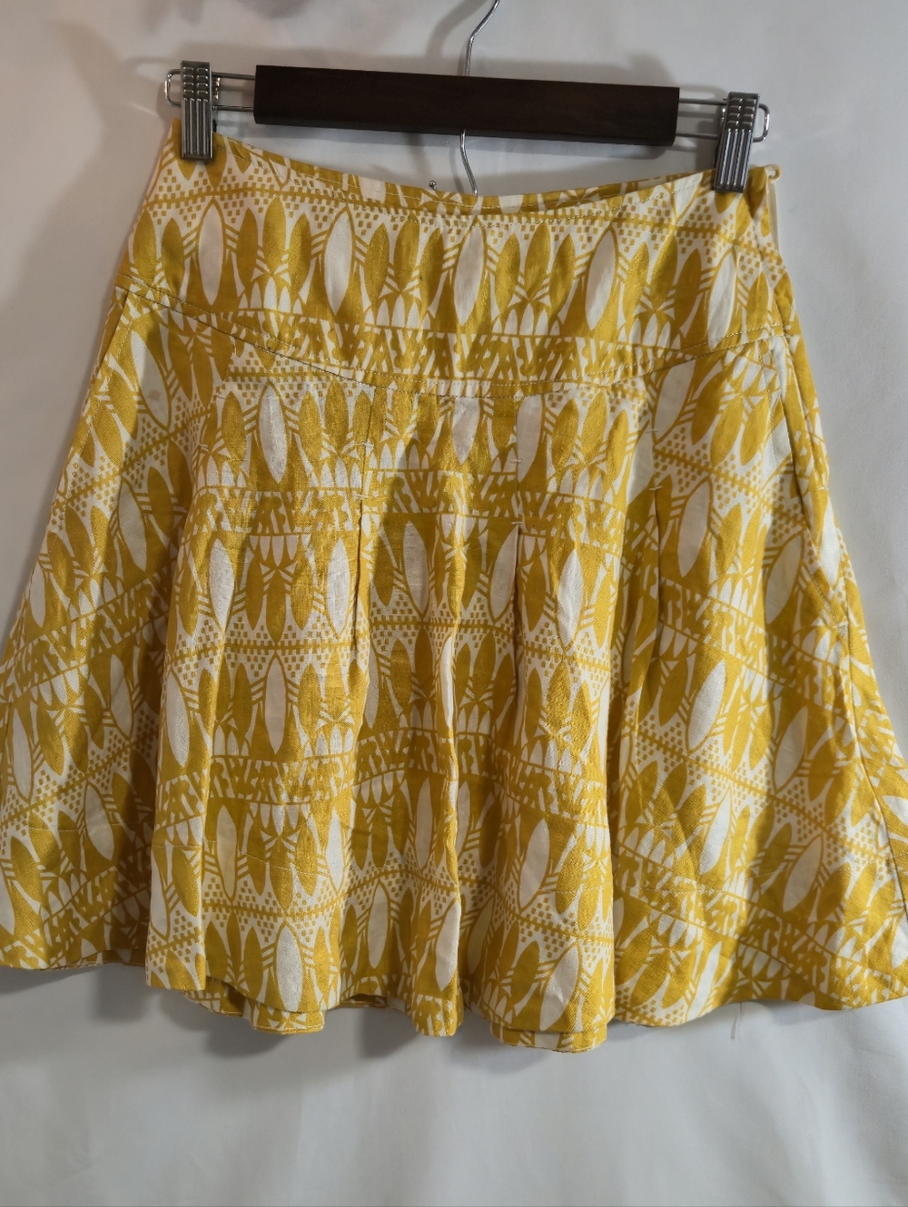 H&M Yellow and White Patterned Skater Skirt